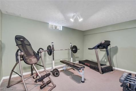607 Parkside Drive Avon Lake OH 44012