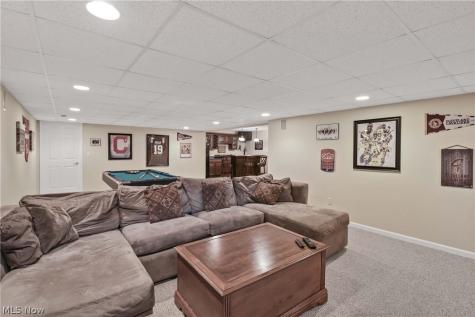 607 Parkside Drive Avon Lake OH 44012