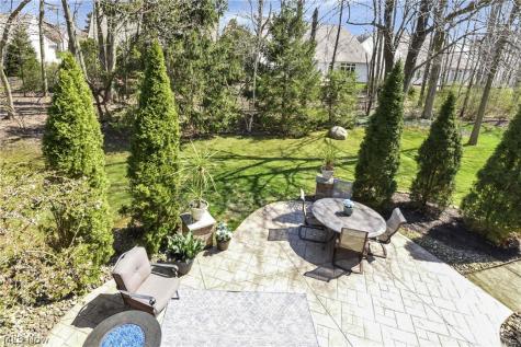 607 Parkside Drive Avon Lake OH 44012