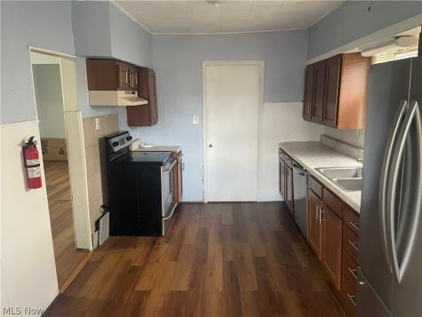 2125 SW 7th Street SW Akron OH 44314