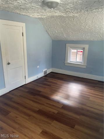 2125 SW 7th Street SW Akron OH 44314