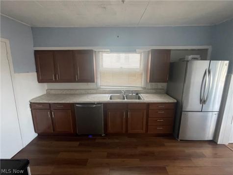 2125 SW 7th Street SW Akron OH 44314