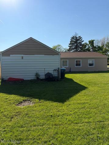 2435 Vardon Drive Lorain OH 44053