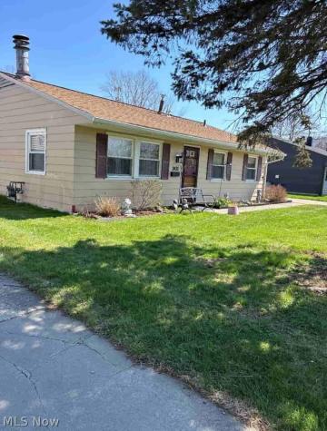 2435 Vardon Drive Lorain OH 44053
