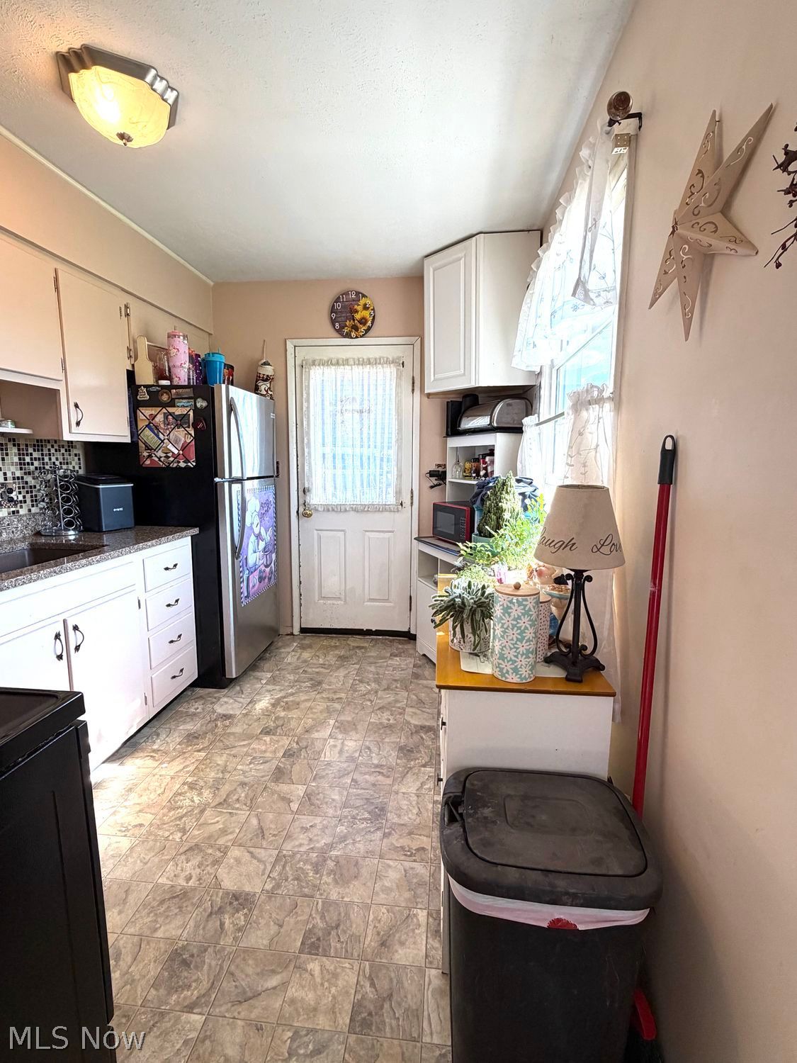 2435 Vardon Drive Lorain OH 44053