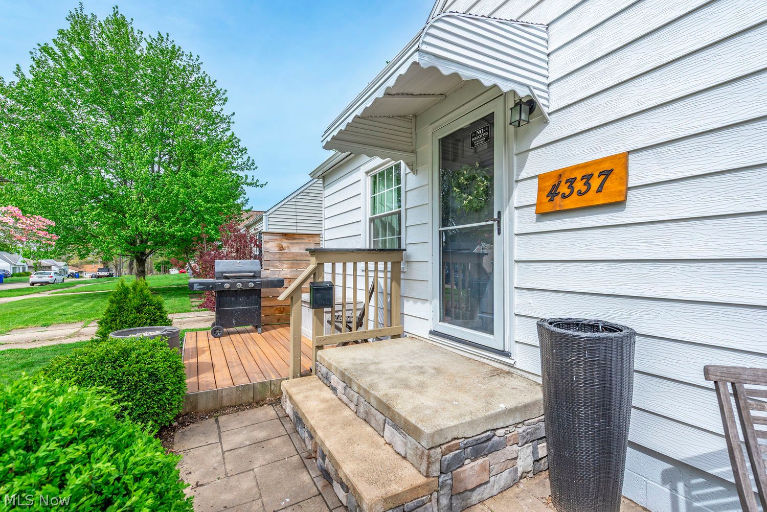 4337 W 189th Street Cleveland OH 44135