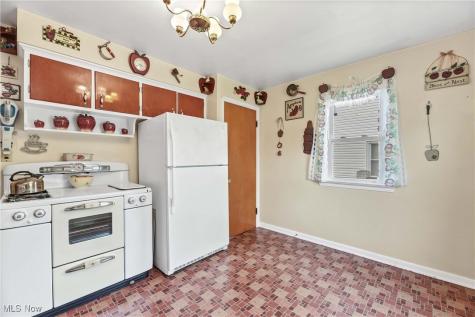 5714 Stickney Avenue Cleveland OH 44144