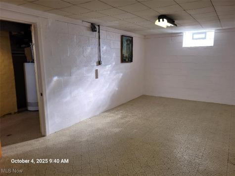 5714 Stickney Avenue Cleveland OH 44144