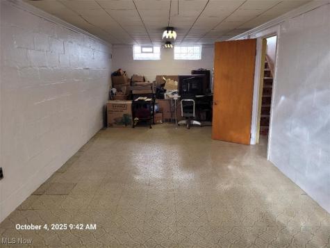 5714 Stickney Avenue Cleveland OH 44144