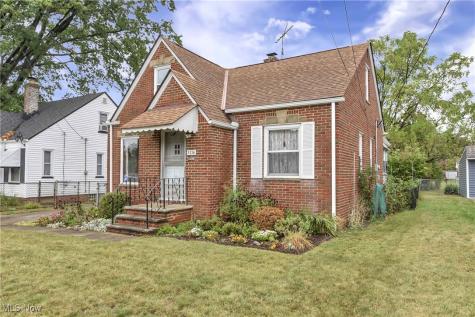 5714 Stickney Avenue Cleveland OH 44144