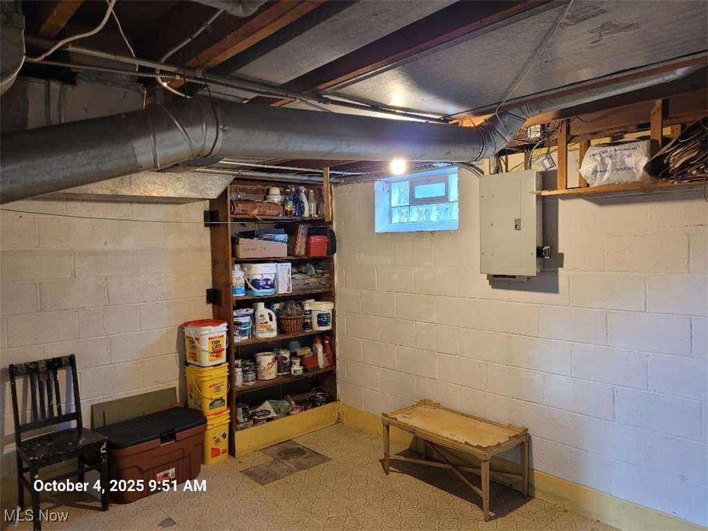5714 Stickney Avenue Cleveland OH 44144