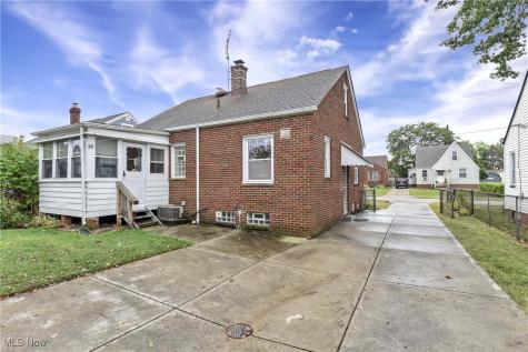 5714 Stickney Avenue Cleveland OH 44144
