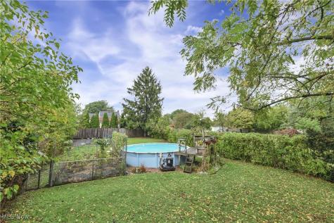 5714 Stickney Avenue Cleveland OH 44144