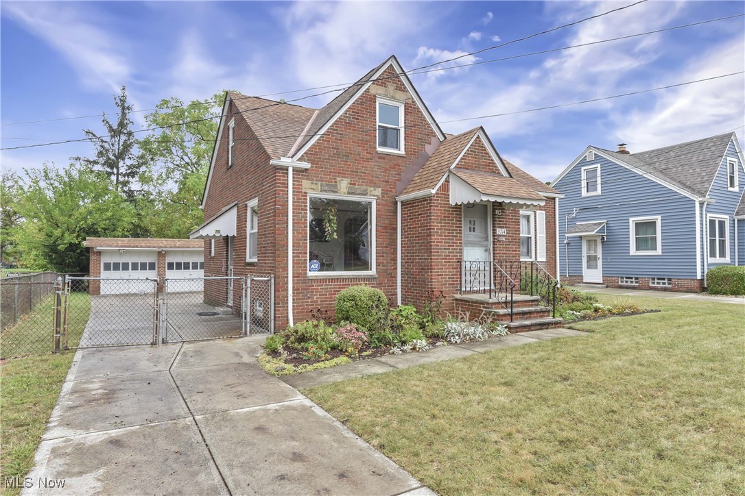 5714 Stickney Avenue Cleveland OH 44144