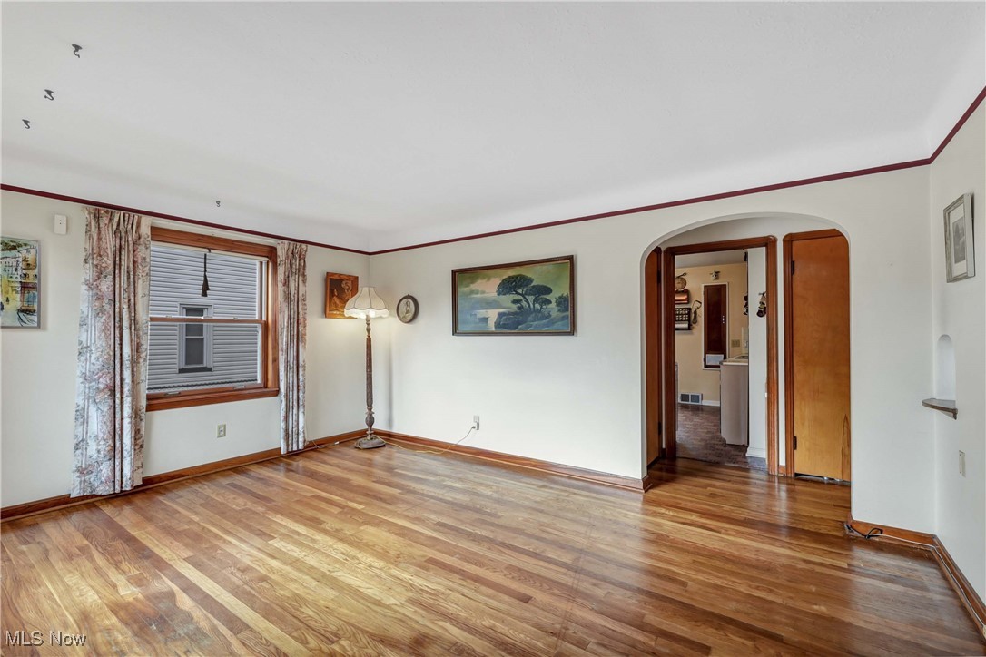 5714 Stickney Avenue Cleveland OH 44144