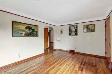 5714 Stickney Avenue Cleveland OH 44144