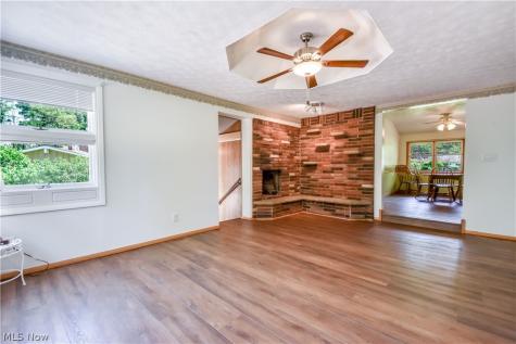 8905 Spring Valley Drive Mentor OH 44060