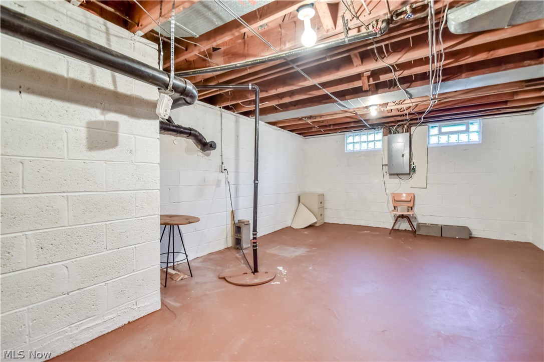 8905 Spring Valley Drive Mentor OH 44060