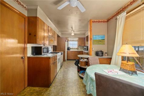 406 Root Road Lorain OH 44052