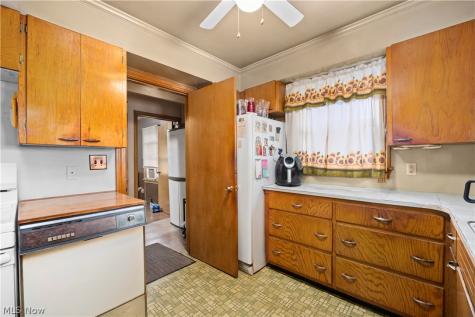 406 Root Road Lorain OH 44052
