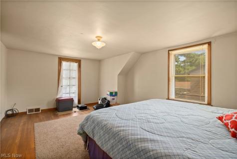 406 Root Road Lorain OH 44052
