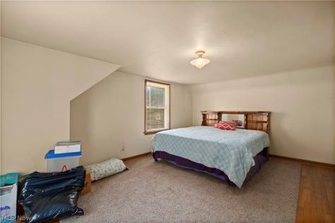 406 Root Road Lorain OH 44052