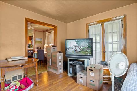 406 Root Road Lorain OH 44052
