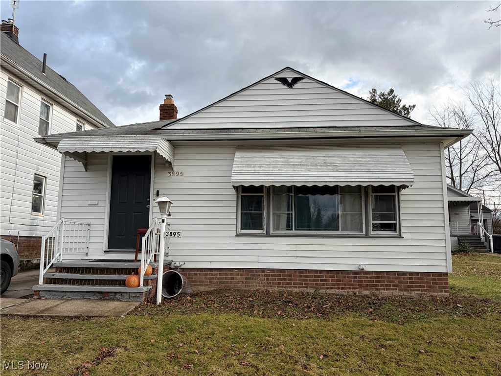 3895 E 151st Street Cleveland OH 44128