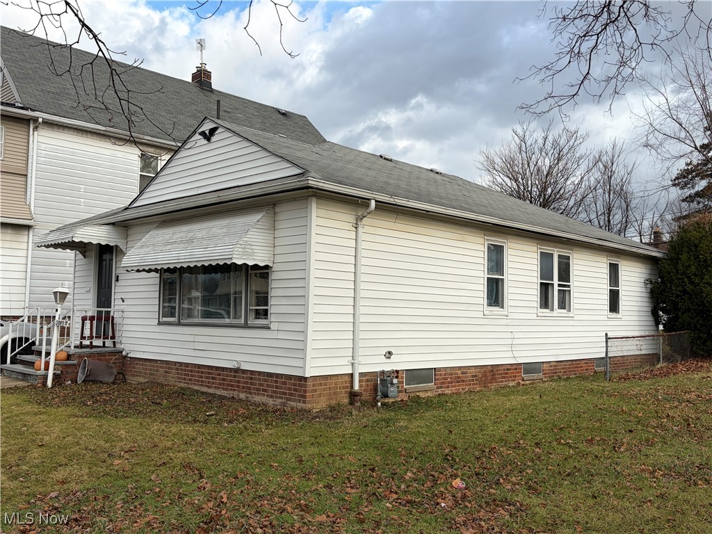 3895 E 151st Street Cleveland OH 44128