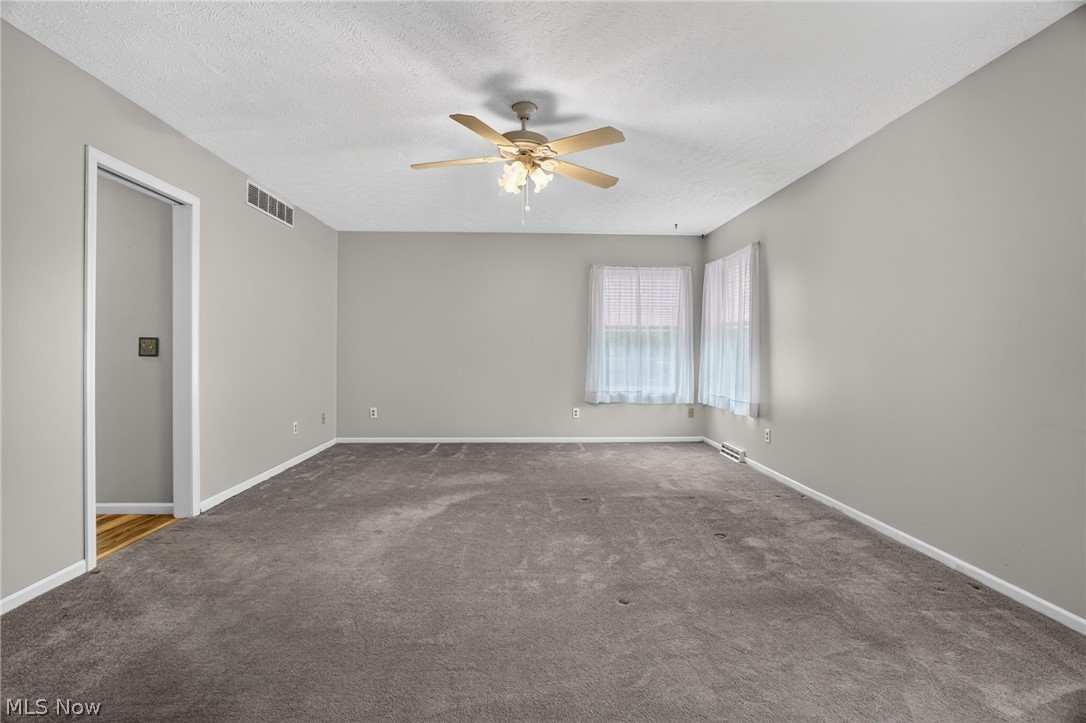 7288 Fieldstone Avenue Conneaut OH 44030