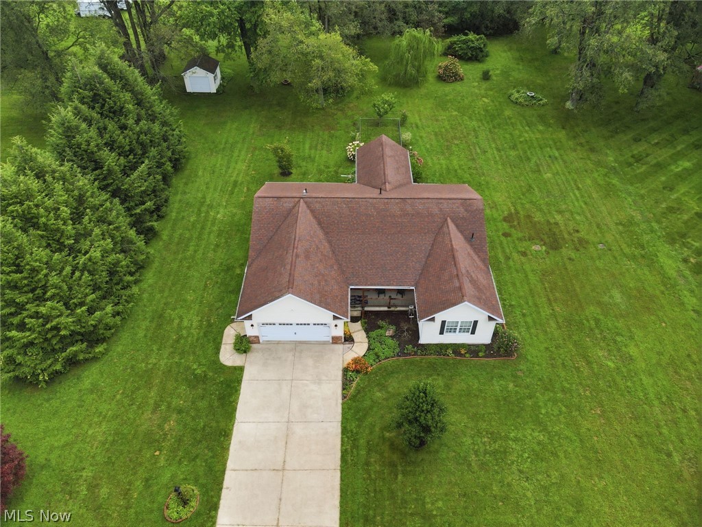 7288 Fieldstone Avenue Conneaut OH 44030
