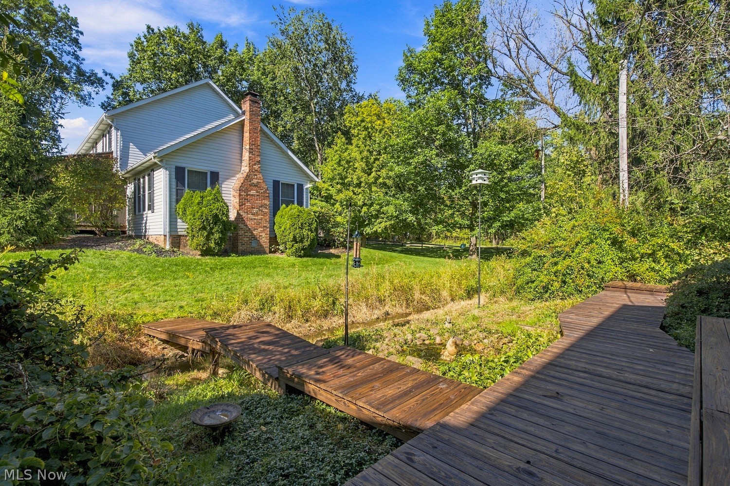 492 E Pioneer Trail Aurora OH 44202