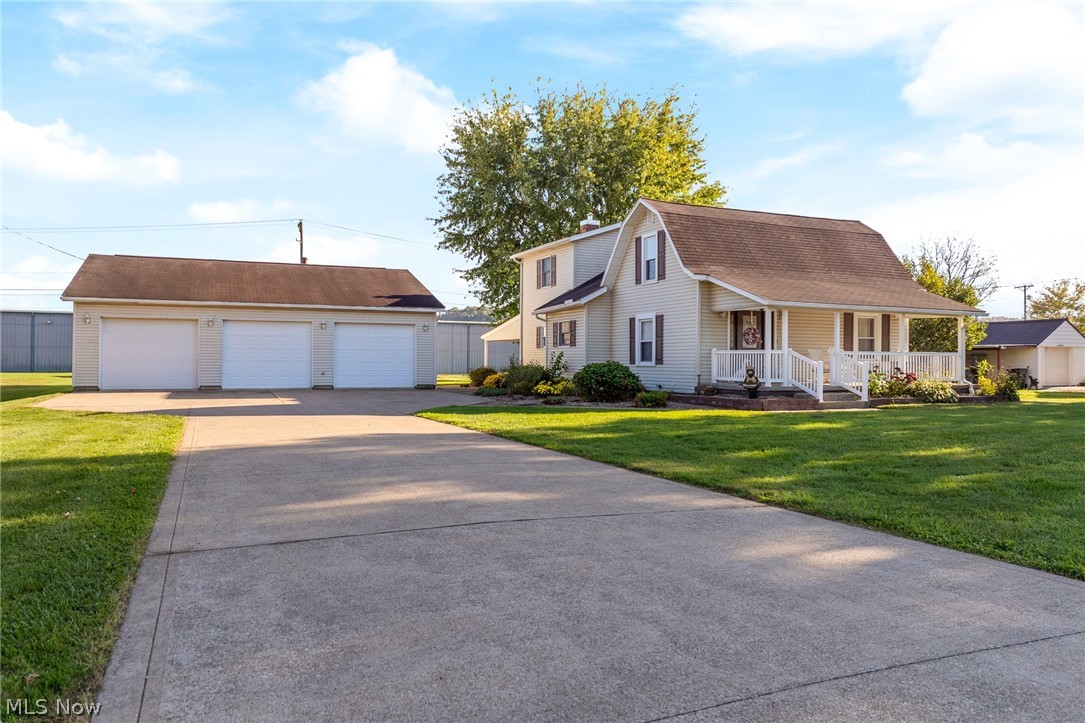 5420 E State Road Newcomerstown OH 43832