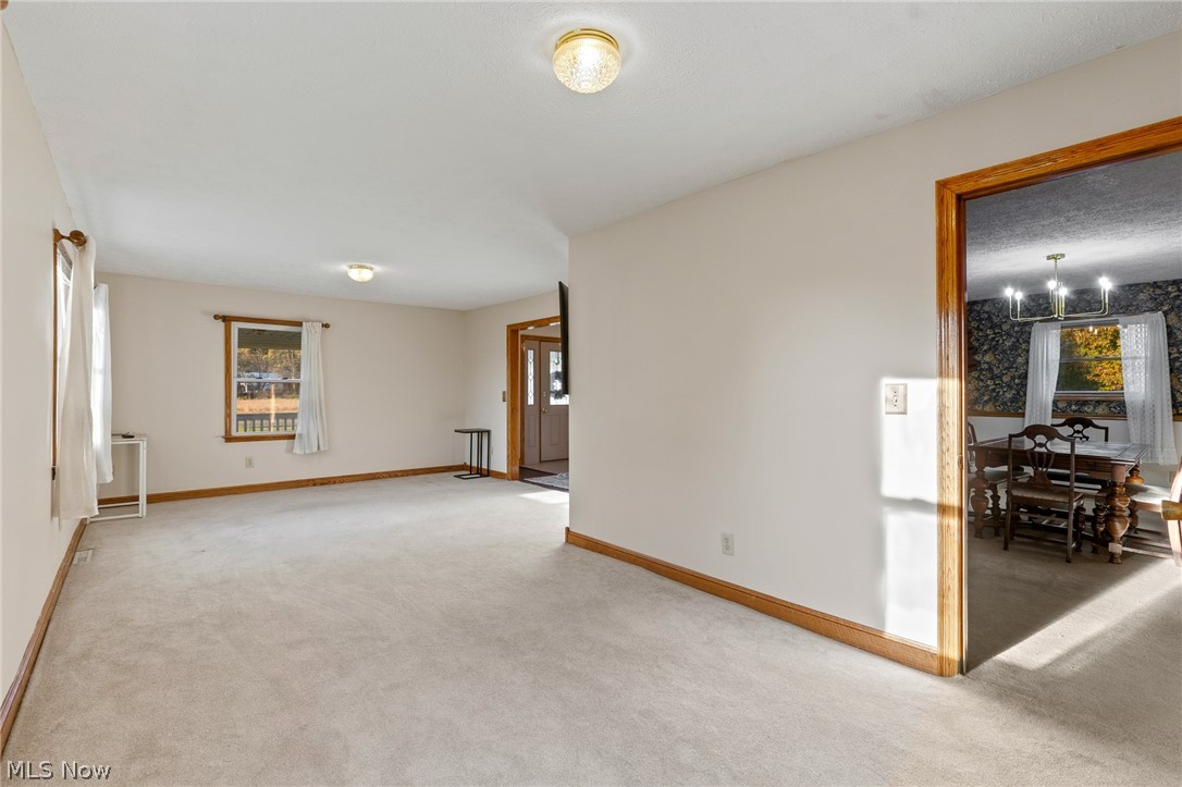 5420 E State Road Newcomerstown OH 43832