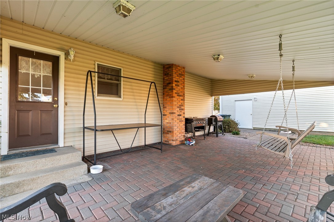 5420 E State Road Newcomerstown OH 43832
