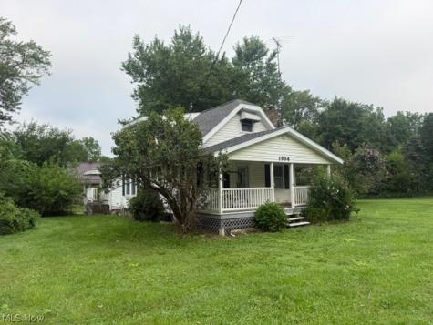 1934 Myersville Road Akron OH 44312