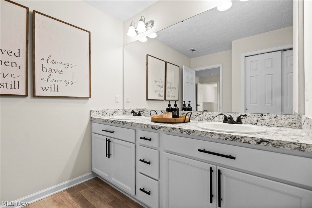 37220 White Feather Avenue North Ridgeville OH 44039