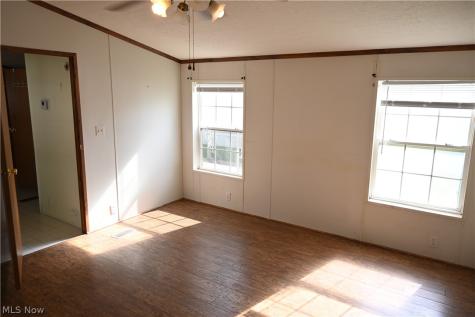 13 Grand Olmsted Twp OH 44138