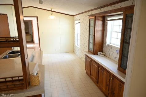 13 Grand Olmsted Twp OH 44138
