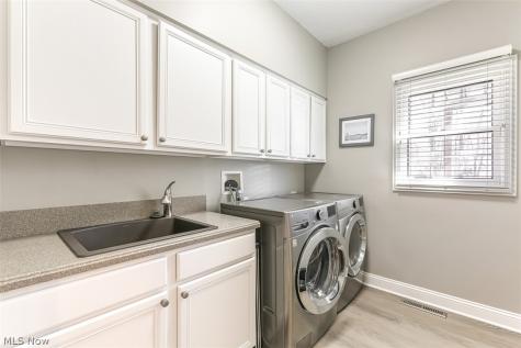 6487 Dorset Lane Solon OH 44139