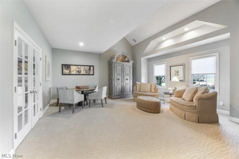 6487 Dorset Lane Solon OH 44139
