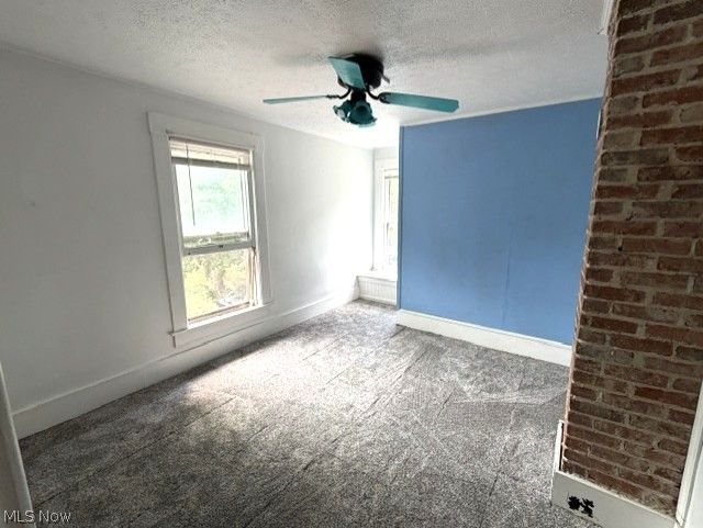828 E Main Street Geneva OH 44041