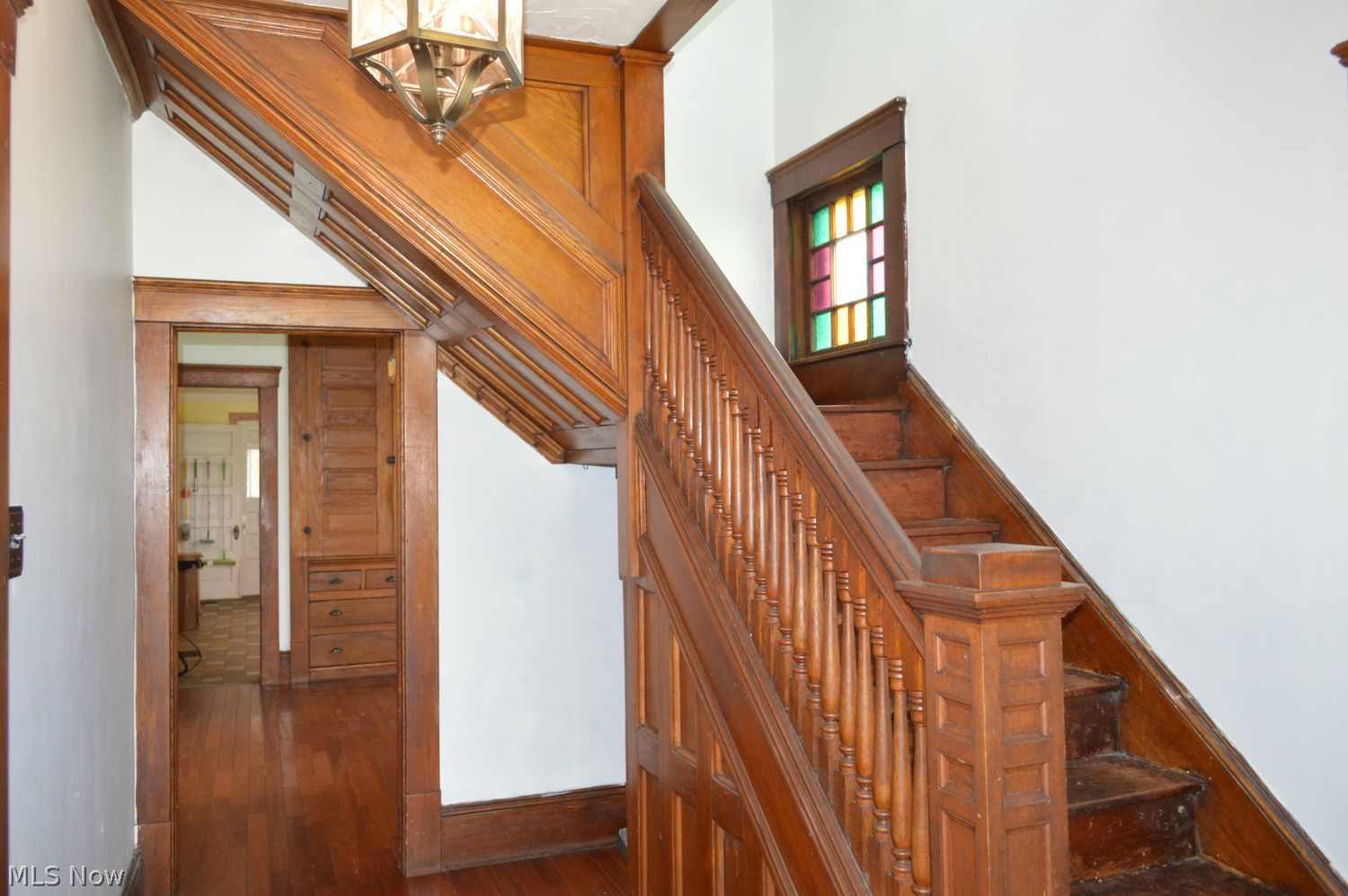 828 E Main Street Geneva OH 44041