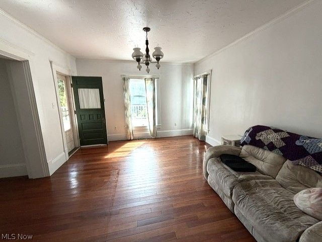 828 E Main Street Geneva OH 44041