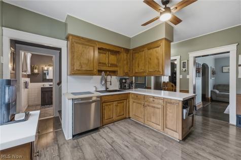 834 8th Street NE Massillon OH 44646