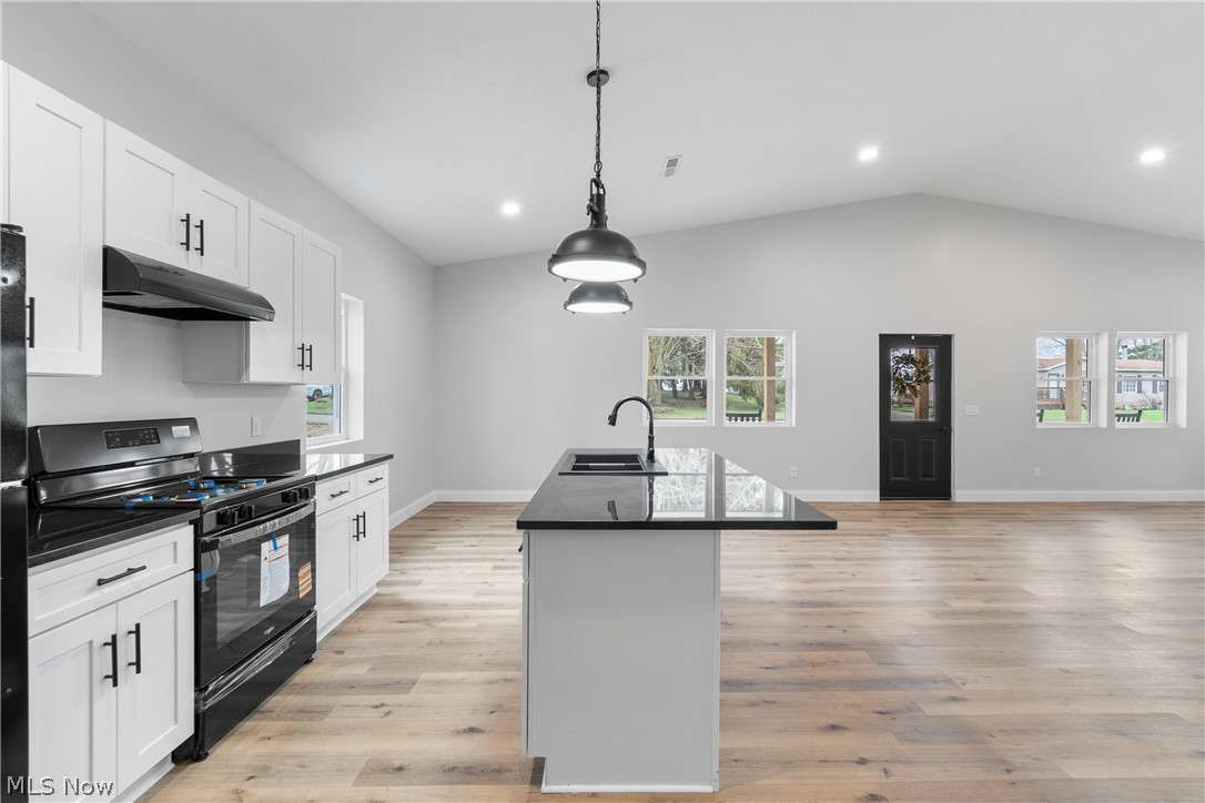 509 Pine Street NW Beach City OH 44608