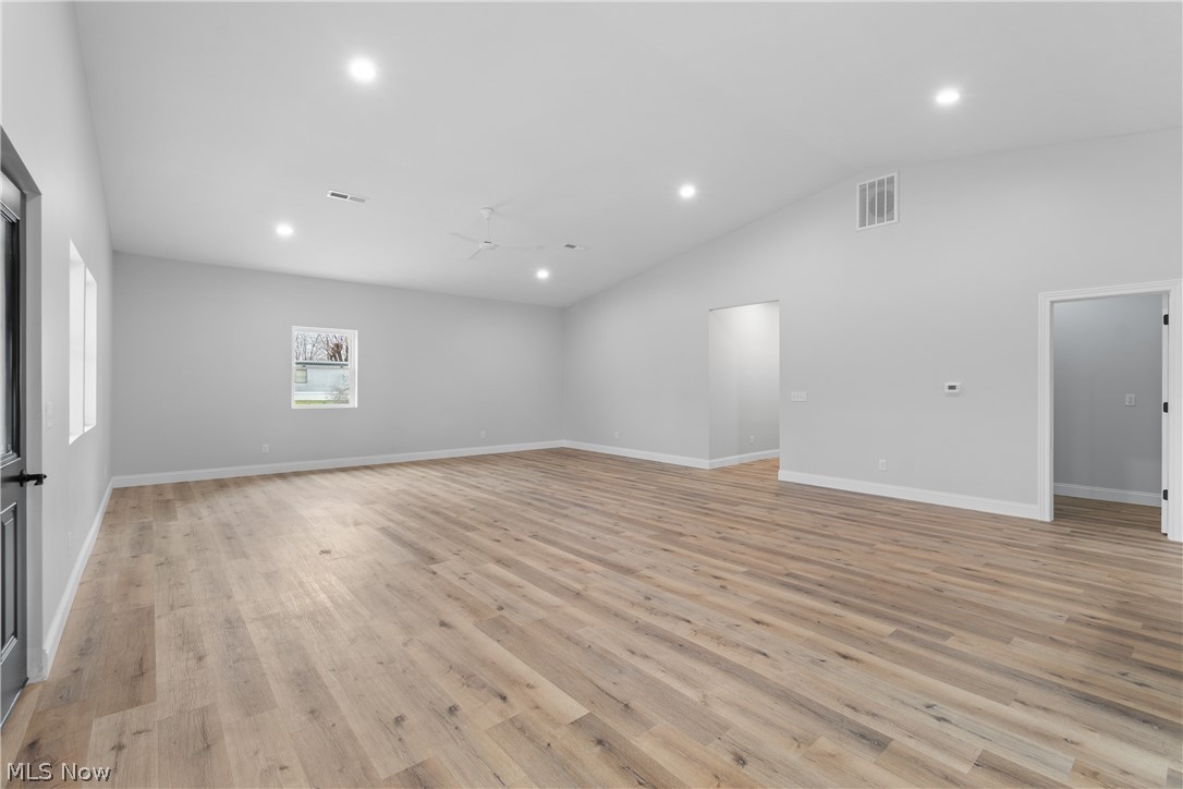 509 Pine Street NW Beach City OH 44608