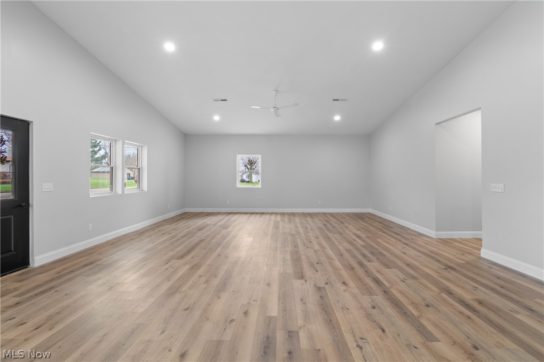 509 Pine Street NW Beach City OH 44608