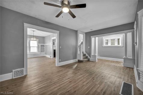 3250 W 99th Street Cleveland OH 44102