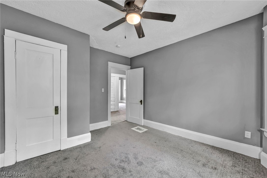 3250 W 99th Street Cleveland OH 44102
